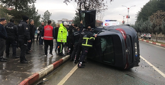 Siirt'te Sürücüsünün Kontrolünden Çıkan Araç Takla Attı