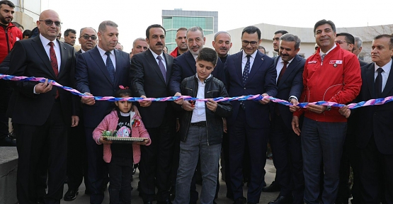 Yener Tanık, Türk Kızılayın Desteğiyle Irak’ın Erbil Kentinde Yapılan Yetimhanenin Açılışına Katıldı