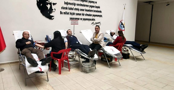 Siirt İl Özel İdaresi Çalışanları Kızılayın Kan Bağışına Yoğun İlgi Gösterdi