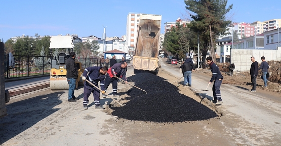 Siirt Belediyesi, Yollarda Yenileme Çalışmalarına Hız Verdi