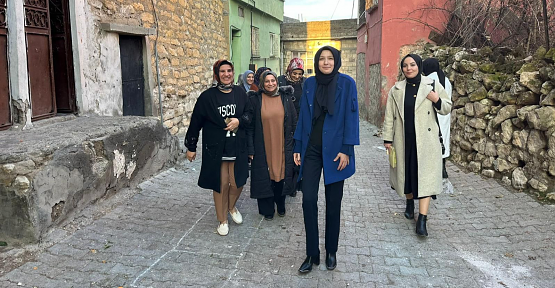 AK Parti Kadın Kolları Başkanı Betül Tuba Mavi: “Siirtli Kadınlarla Çözemeyeceğimiz Sorun Kalmayacaktır"
