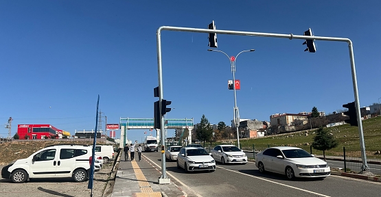 “Siirt Belediyesi, Afetevler Mahallesi'nde Trafik Güvenliğini Artırdı”