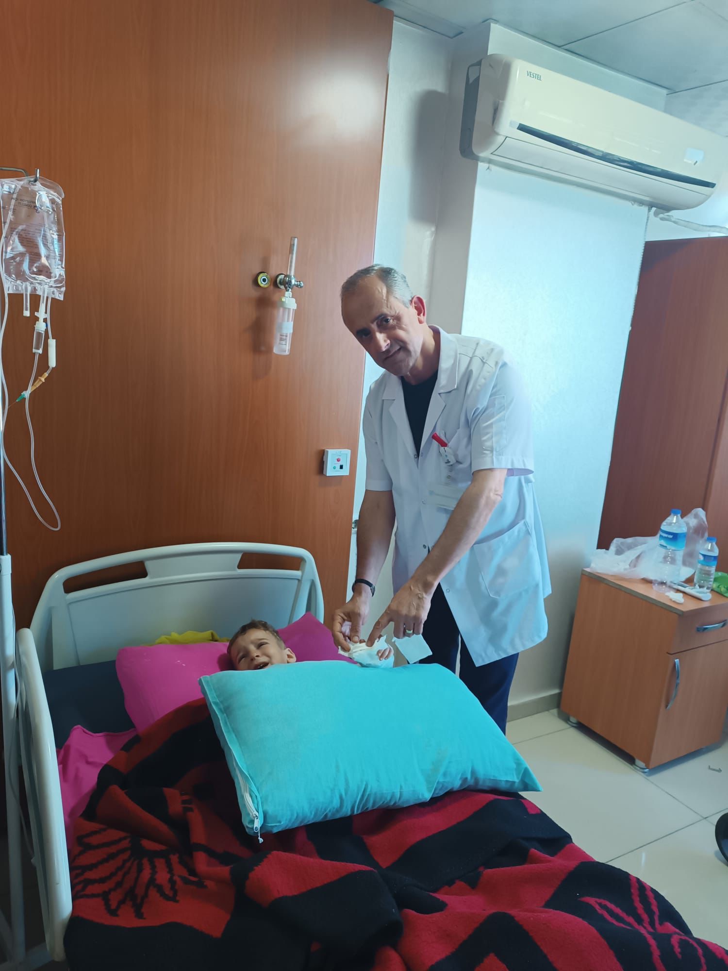 Bitlis’ten Sevkedilen  2 Yaşındaki Çocuk Özel Siirt Hayat Hastanesinde Şifa Buldu