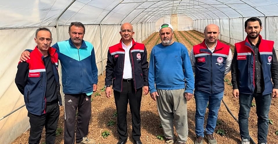 Siirt’te GAP Destekli Sera Projesiyle Üreticilere Ziyaret