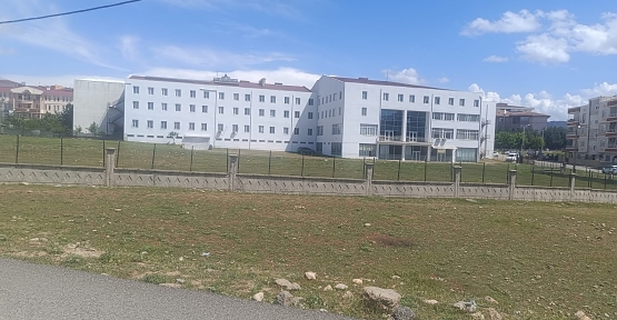 Mahalle Sakinlerinden Yetkililere Çağrı: Ulu Camii Vakfına Ait Arazi Okula Tahsis Edilsin