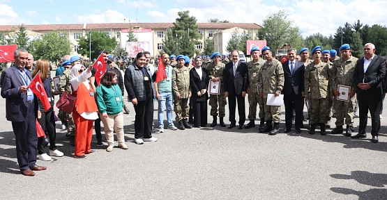 Siirt’te Engelliler Haftası’nda Anlamlı Tören: Özel Bireyler Askerlik Gururu Yaşadı