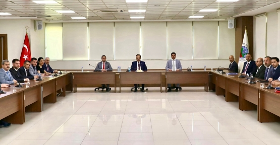 Siirt Belediyesi’nde Haftalık Değerlendirme Toplantısı Gerçekleştirildi