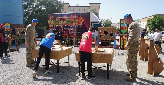 Siirt’te 19 Mayıs Coşkusu Jandarma ile “Survivor Parkuru”nda Yaşandı!