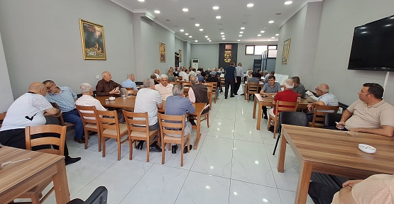 Yalova Siirt Vakfı’nda Bayram Coşkusu: Bayramlaşma Programı Gerçekleştirildi