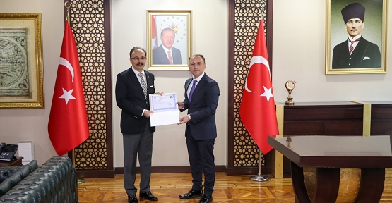 Vali Kızılkaya, Yeni Görevine Atanan Abdulhamit Mutlu’yu Uğurladı