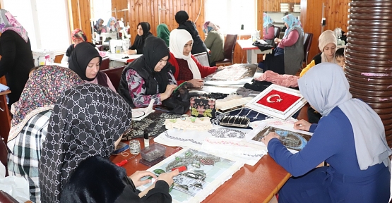 SİİRT BELEDİYESİNDEN 30 BİNİ AŞKIN KİŞİYE SOSYAL DESTEK ELİ 
