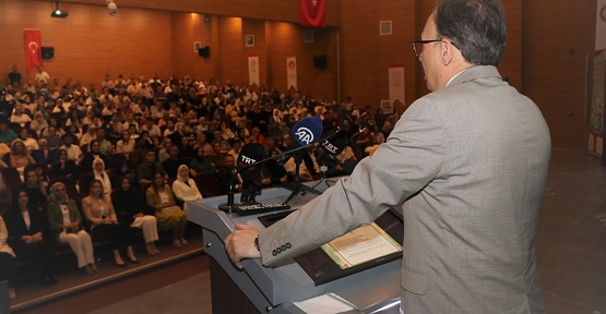 Vali Kızılkaya Koruyucu Aile Günü Programına Katıldı