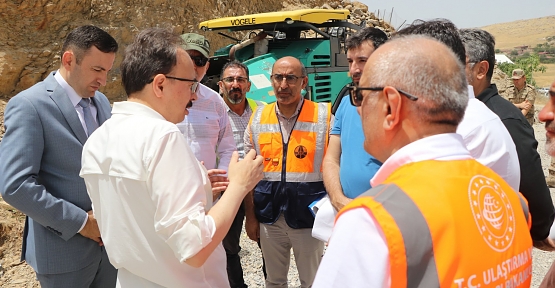 VALİ KIZILKAYA, PERVARİ – ÇEMİKARİ YOLUNDA İNCELEMELERDE BULUNDU