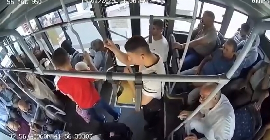 Siirt’te Belediye Şoföründen İnsanlık Dersi: Fenalaşan Yolcuyu Hastaneye Yetiştirdi