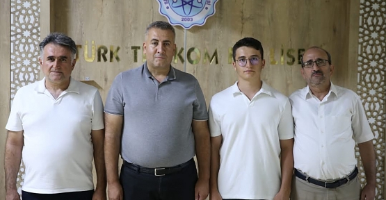 Siirt Türk Telekom Fen Lisesi Öğrencisi Serhat Kuruş, AYT’de Zirvede!