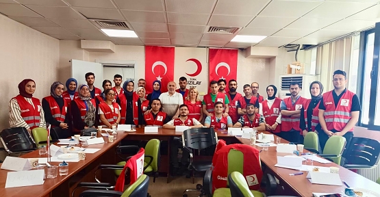 SİİRT KIZILAY’DAN “ENGELSİZ YAŞAM KÜLTÜRÜ” EĞİTİMİ