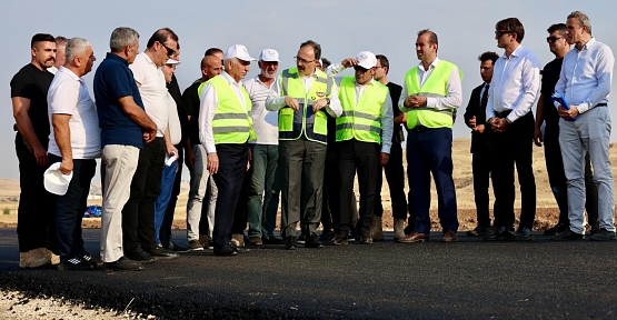 TCK Devlet Yolu Bağlantısı Kurtalan – Kayabağlar Beldesi Yolu Sıcak Asfaltla Buluşuyor