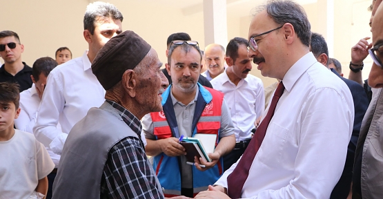 Vali Kızılkaya, 11. Mahalle Buluşmalarında Dumlupınar Mahallesi Sakinleriyle Buluştu