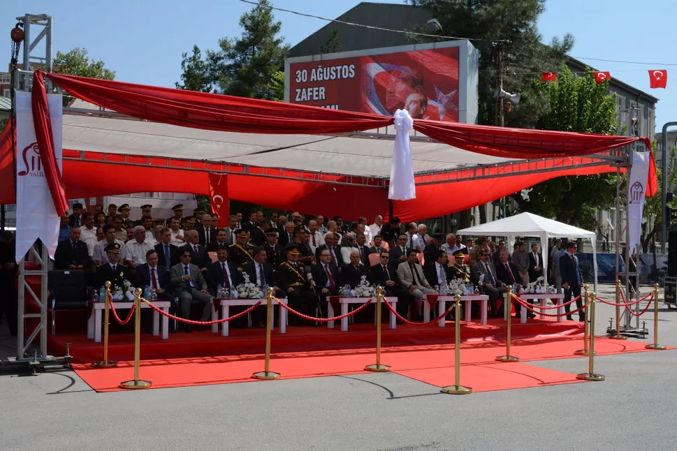 30 AĞUSTOS ZAFER BAYRAMI TÖRENLERLE KUTLANDI