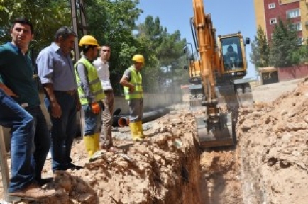 Altyapı Yapım Çalışmaları Devam Ediyor