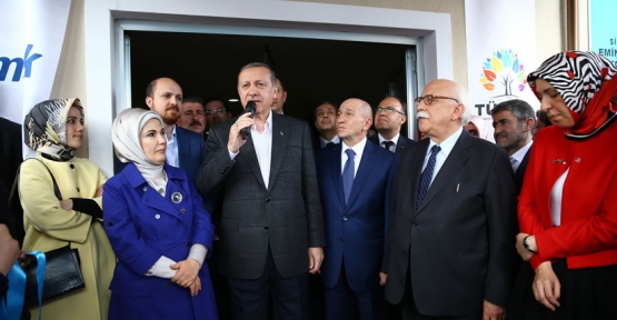 Cumhurbaşkanı Erdoğan,Söyleyince Nihat Özdemir Hayır İşine Soyundu