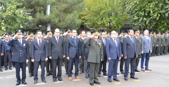 Cumhuriyetimizin Kurucusu Büyük Önder Gazi Mustafa Kemal Atatürk’ün Ebediyete İntikalinin 77. Yıldönümünde, Törenlerle Anıldı