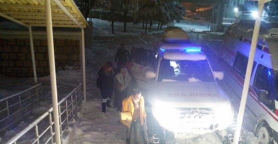 Doğum Hastası Paletli Ambulansla Hastaneye Yetiştirildi