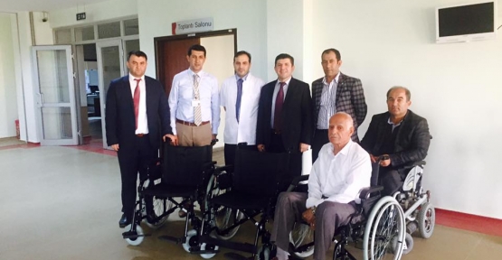 EVSAD'tan Tekerlekli Sandalye Yardımı