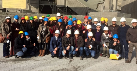 İİBF Öğrencileri, Çimento Fabrikasına Teknik Gezi Düzenledi