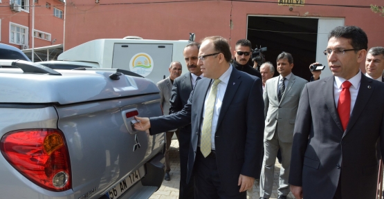 İL GIDA TARIM VE HAYVANCILIK MÜDÜRLÜGÜNE ALINAN ARAÇLAR TANITILDI