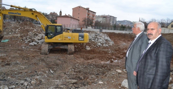 İl Milli Eğitim Müdürü Suay, Mehmetçik İlköğretim Okulu İnşaatında İncelemelerde Bulundu