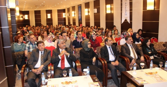 İLK 1000 GÜN ANNE SÜTÜ VE BEBEK BESLENMESİ KONFERANSI VERİLDİ