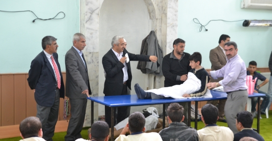 Öğrencilere Cenaze Yıkama ve Tekfin Kursu Verildi