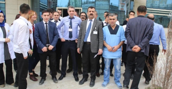Siirt Devlet Hastanesi Taşeron İşçilerin Kadro Mutluluğu