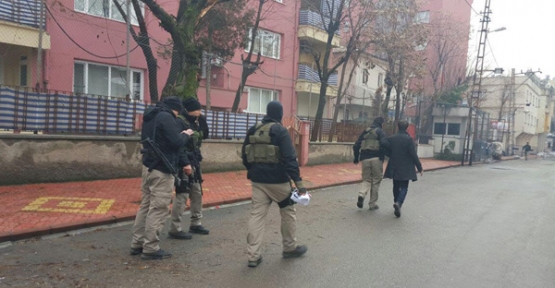 Siirt'te Şafak Operasyonu 30 Gözaltı