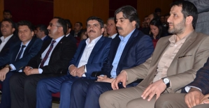 Aktay,"Kürtçe'ye En Büyük Hizmeti Devlet Yapıyor"