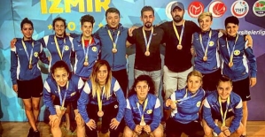 Siirt Üniversitesi Bayan Futsal Takımı Ünilig'de 3. Oldu