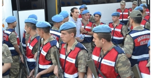 Fetö Davasında Ara Kararda 17 Asker Tahliye Edildi