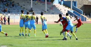 Siirt İl Özel İdarespor, Mardin 47 Spor'u 2-0 Yendi