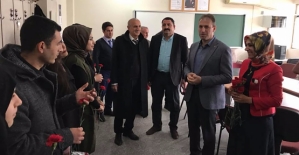AK Parti Siirt İl Teşkilatı Öğretmenleri Unutmadı
