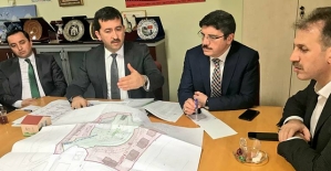 Siirt Heyeti, TOKİ Kentsel Dönüşüm Daire Başkanı Gürol Konyalıoglu’nu Ziyaret Etti
