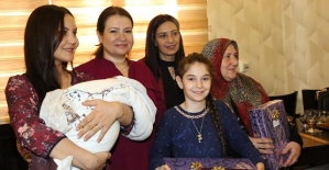 Vali Eşi Fulya Atik, Zeytin Dalı Harekatına Katılan Polis Eşleri İle Bir Araya Geldi