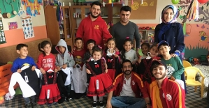 Siirt UltrAslan Taraftar Grubu, 23 Nisan Öncesi Çocukları Sevindirdi