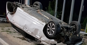 Takla Atan Otomobilde 2 Kişi Yaralandı
