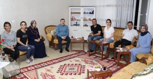 Başkan Taşkın’dan Çat Kapı İftar Ziyareti