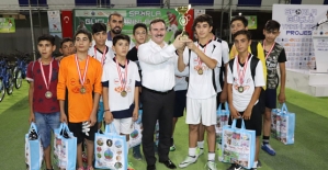 "Sporla Güçlü Yarınlara" Projesi Kapsamında Düzenlenen Halı Saha Turnuvası Sona Erdi