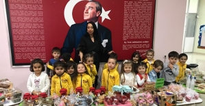 Bursa'da Eruh'taki Öğrenciler İçin Kermes Düzenlendi