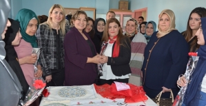 Vali Eşi Fulya Atik, Pervari İlçesinde ‘8 Mart Dünya Kadınlar Günü’nü Kutladı