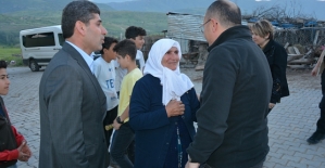 Vali Atik, Kemerli Köyünde Şehit Ailesi İle Birlikte İftar Yaptı
