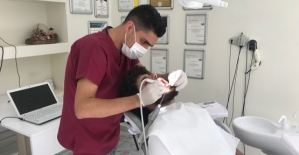 Diş Hekimi Beşir Alp, 20’lik Dişler Konusunda Bilinmesi Gerekenler Hakkında Bilgi Verdi